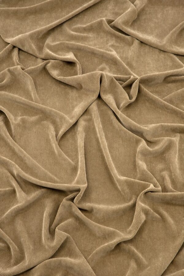 Elma Gardiner - Sand 290x140